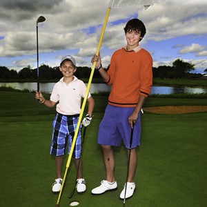 kids_golfing